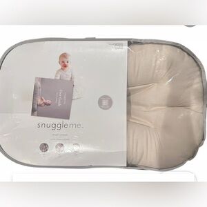 Snuggle Me Infant Lounger - Cream